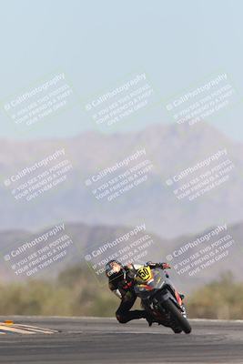 media/Oct-26-2025-Race Pace (Sun) [[c1447ca738]]/Non Verified (1st 20 Minutes of every Hour)/4-Turn 14 (1110am)/